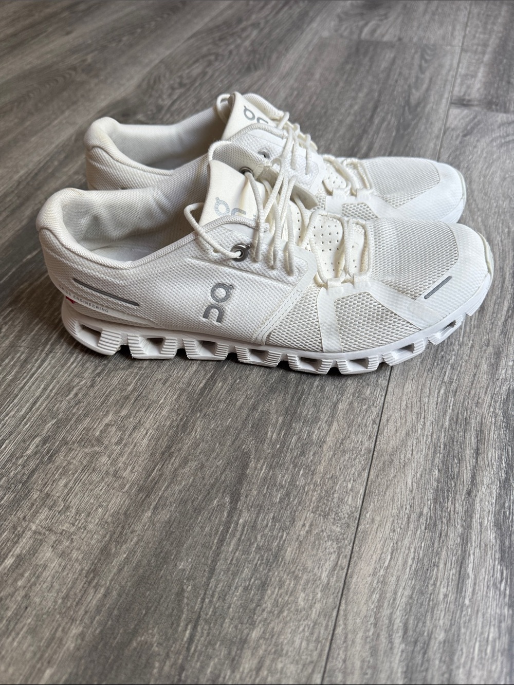 On Running White Mesh Cloud-Tech Sneakers